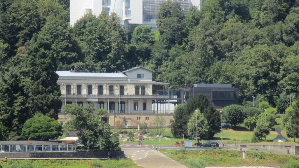 006_Arp_Museum.jpg